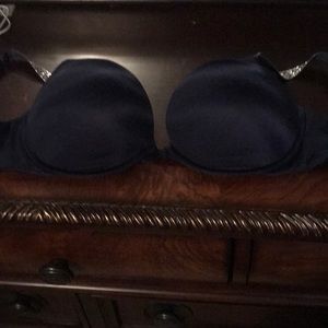 Navy blue Victoria’s Secret bra